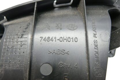 Indvendig højre håndliste Citroën C1 Peugeot 107 hvid 74645-0H010 74641-0H010